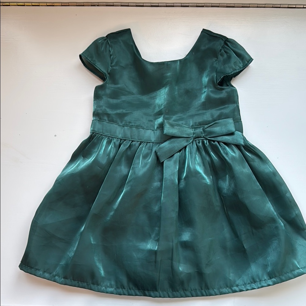 Elegant Green Satin Baby Dress with Bow